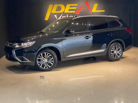 MITSUBISHI OUTLANDER 2.0 COMFORT 16V GASOLINA 4P AUTOMÁTICO MITSUBISHI OUTLANDER 2.0 COMFORT 16V GASOLINA 4P AUTOMÁTICO